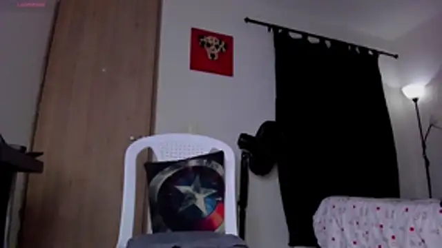 Cloudy pigDude online show from April 2026 04:03:01 AM