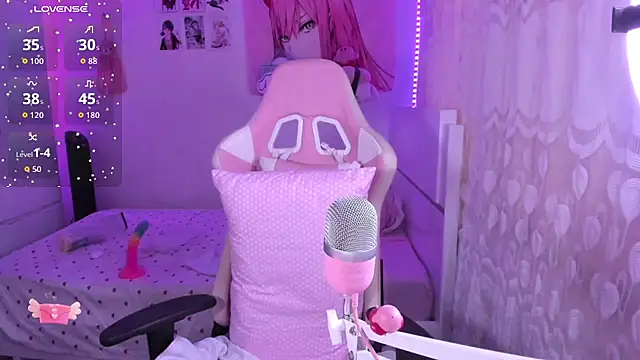 mia kawaii05 online show from September 2025 08:19:01 PM