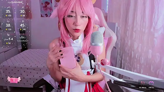 Snapshot of mia_kawaii05 chatting on May 2026 08:51:01 PM mia kawaii05 online show from May 2026 08:51:01 PM