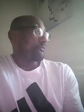 PartyAnimalfreak online show from November 2025 06:56:02 PM