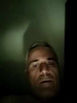 pussylove39 online show from February 2026 12:00:01 AM