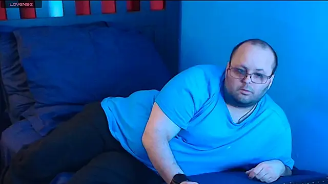 lefty15242 online show from November 2025 05:23:01 AM