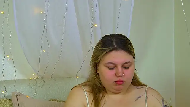 LillianKim online show from March 2026 06:31:01 PM