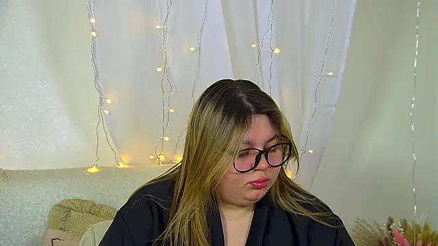 LillianKim online show from March 2026 06:29:02 PM