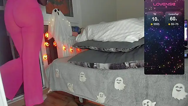 Snapshot of 92yourbitch922 chatting on October 2025 02:50:01 PM 92yourbitch922 online show from October 2025 02:50:01 PM