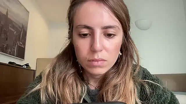 Mollyy998 online show from November 2025 12:16:01 PM