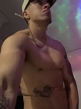 strongboy  online show from December 2025 03:49:02 AM