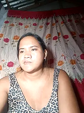 Sexiest quen online show from February 2026 04:31:02 PM