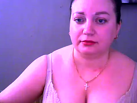 AmanaGi online show from March 2025 04:57:02 PM