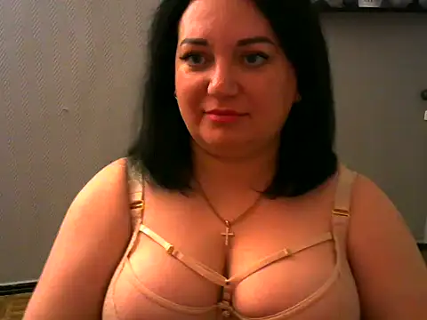 AmanaGi online show from December 2024 01:06:01 PM