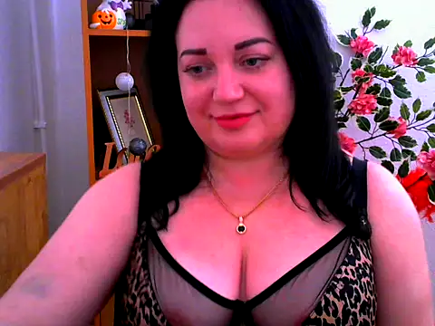 AmanaGi online show from December 2025 04:57:01 PM