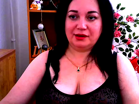 AmanaGi online show from November 2025 04:33:02 PM