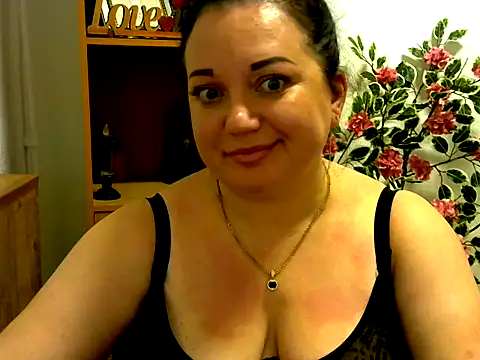 AmanaGi online show from October 2025 05:12:02 PM