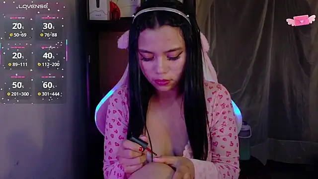 Snapshot of -Camila_ chatting on February 2025 04:24:01 AM -Camila online show from February 2025 04:24:01 AM