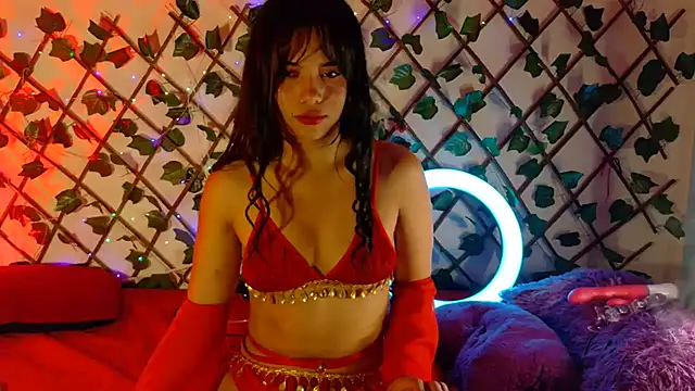 Snapshot of -Camila_ chatting on February 2025 03:47:02 PM -Camila online show from February 2025 03:47:02 PM