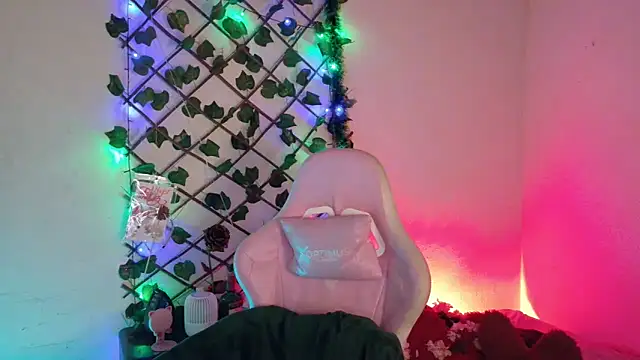 -Camila  online show from April 2026 03:42:02 PM