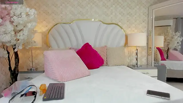 Snapshot of KendalStallyon chatting on February 2026 09:17:02 PM KendalStallyon online show from February 2026 09:17:02 PM