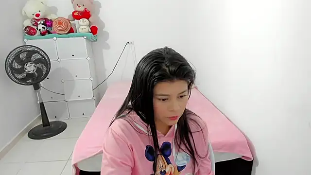sweetnia online show from July 2026 05:53:02 PM
