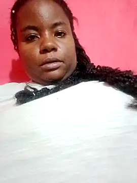 Snapshot of bigtitssxx chatting on January 2025 06:45:02 PM bigtitssxx online show from January 2025 06:45:02 PM