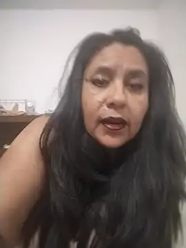 Snapshot of Vilainemarie chatting on July 2026 10:06:02 AM Vilainemarie online show from July 2026 10:06:02 AM