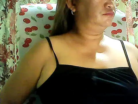 hott scarlett online show from April 2026 12:12:02 PM