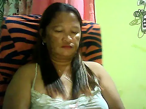 hott scarlett online show from May 2026 12:02:02 PM