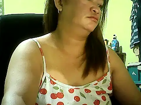 Snapshot of hott_scarlett chatting on March 2025 07:58:01 PM hott scarlett online show from March 2025 07:58:01 PM
