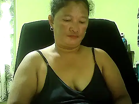 Snapshot of hott_scarlett chatting on March 2025 12:00:01 AM hott scarlett online show from March 2025 12:00:01 AM