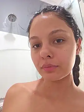 xxxvibesxo online show from December 2025 04:28:02 PM