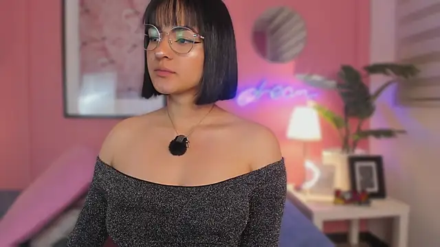 SoySaraa online show from December 2025 06:18:02 AM