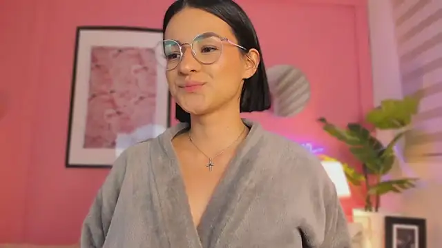 Snapshot of SoySaraa chatting on March 2025 08:26:01 AM SoySaraa online show from March 2025 08:26:01 AM