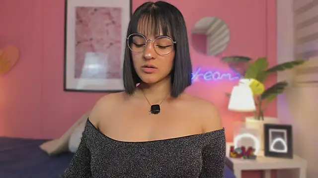 SoySaraa online show from February 2026 06:09:02 AM