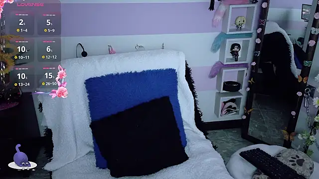 Catwhite  online show from March 2026 05:24:01 PM