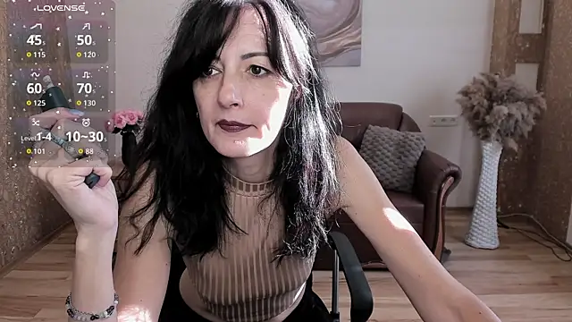 Dana Haliti online show from September 2025 05:58:01 AM