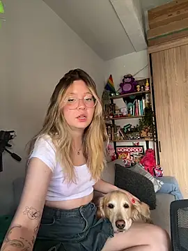 Darling XXX online show from April 2026 06:36:01 PM