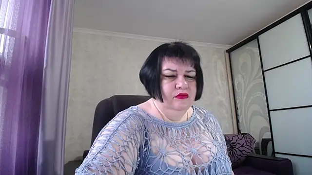 JuicyLady Di online show from March 2026 06:13:01 AM