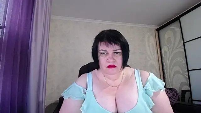JuicyLady Di online show from October 2025 04:57:01 AM