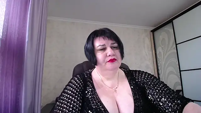 JuicyLady Di online show from November 2025 10:30:02 AM