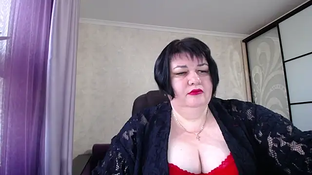 JuicyLady Di online show from October 2025 05:20:01 AM
