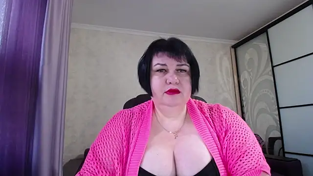 JuicyLady Di online show from November 2025 05:52:01 AM