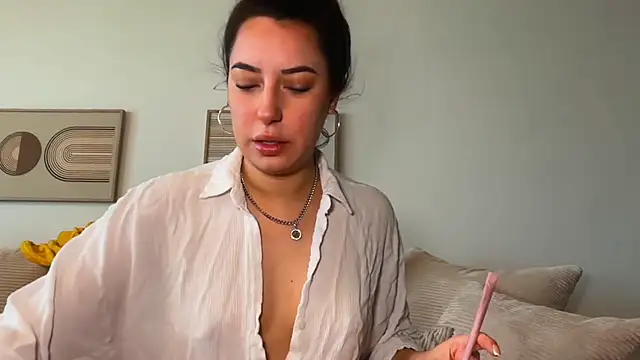 SissiVienna online show from March 2026 02:06:01 PM