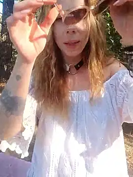 OnnaaH online show from October 2025 01:57:02 PM