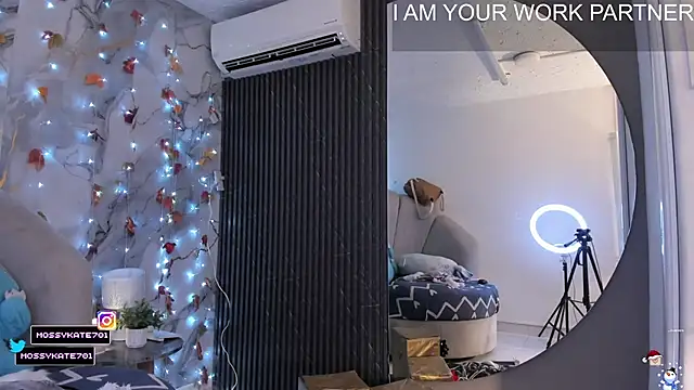 Katemoss70 online show from December 2025 12:40:02 PM