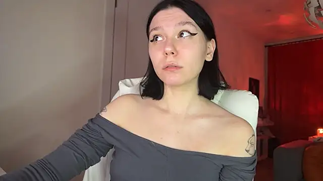 Snapshot of pinkdolly18 chatting on March 2025 09:35:01 PM pinkdolly18 online show from March 2025 09:35:01 PM