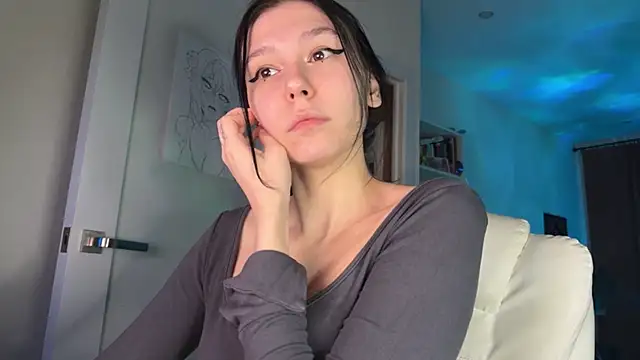 pinkdolly18 online show from October 2025 10:11:01 PM