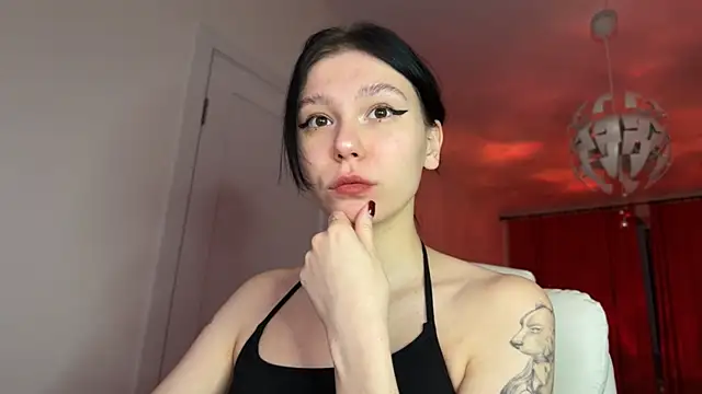 Snapshot of pinkdolly18 chatting on February 2025 10:23:02 PM pinkdolly18 online show from February 2025 10:23:02 PM