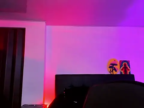 lia minami online show from February 2026 04:01:02 AM