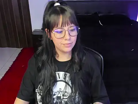 lia minami online show from March 2026 06:07:01 AM