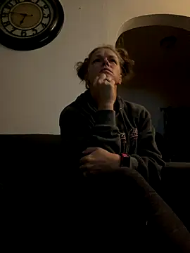 bustybunny25 online show from October 2025 04:22:01 AM