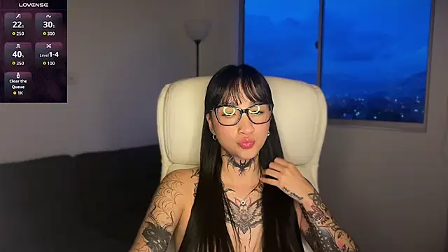 xisisxx online show from November 2025 10:57:01 PM